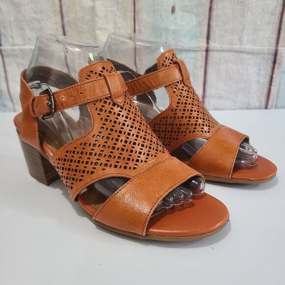 Comfortiva With Pillowtop Womens Open Toe Block Heels Size 7W - Picture 1 of 9